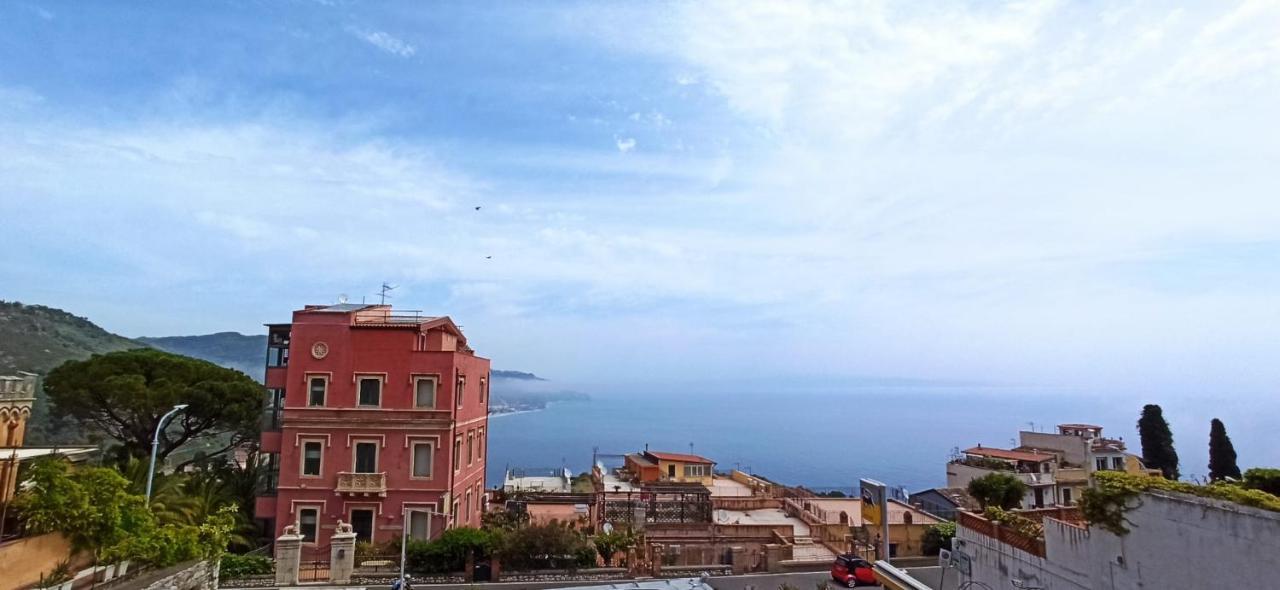 "Sea-See" Studio Taormina Center - Bellissima Vista Mare - Corner Kitchen Exteriör bild